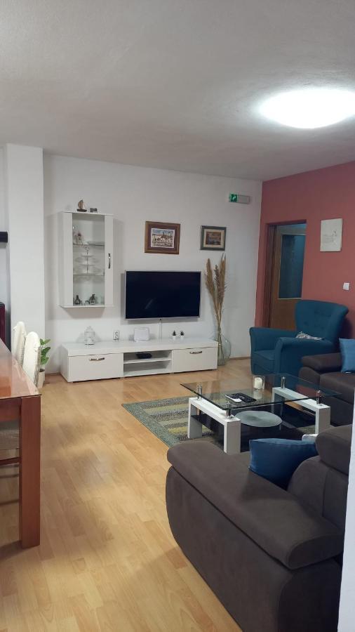 Apartman Antonio 特罗吉尔 外观 照片